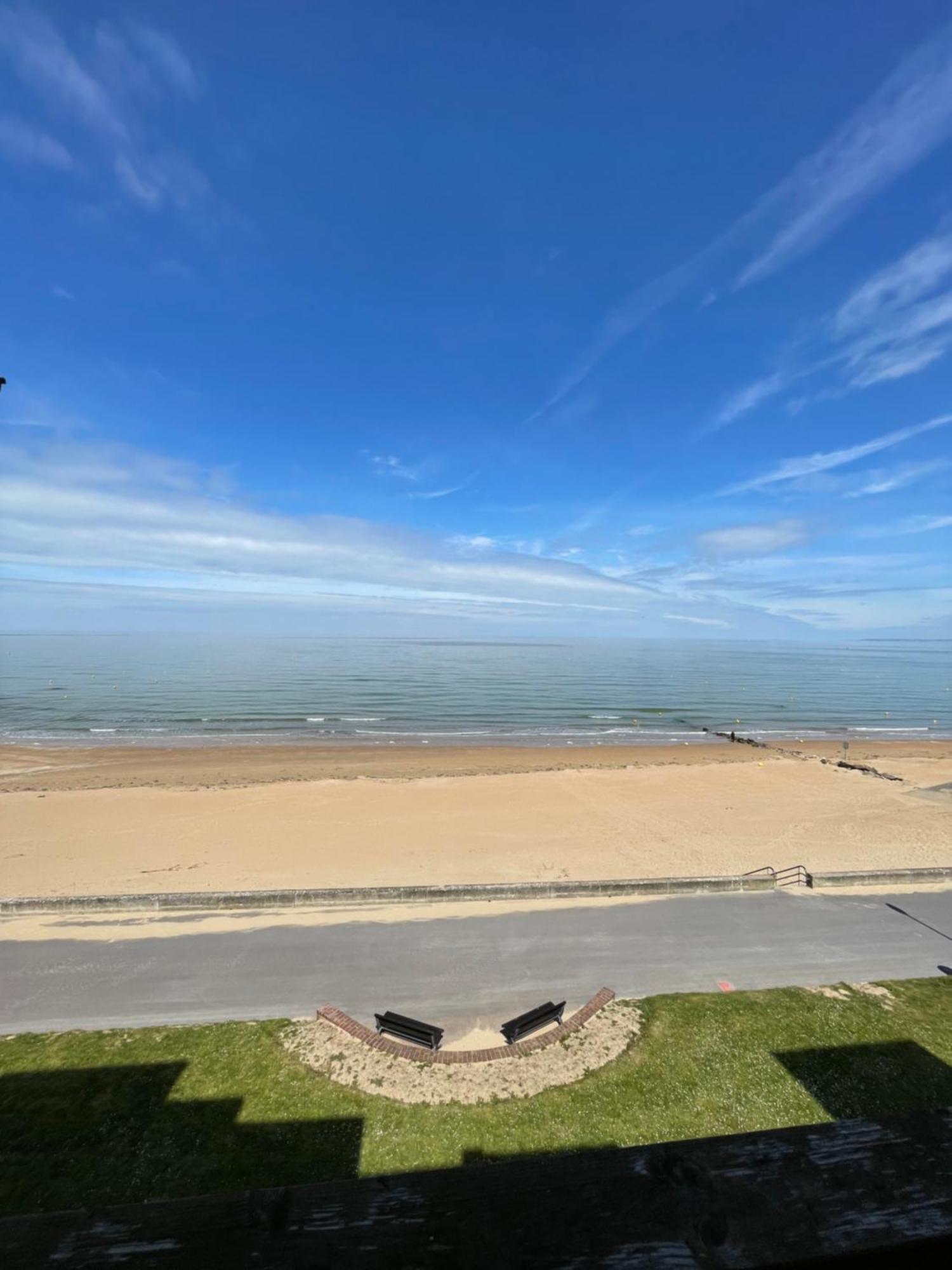 Appartement Vu Sur Mer カブール エクステリア 写真